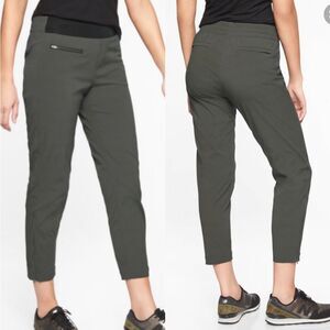 Athleta Mod Trekkie Crop Pants Size 4 Gray Black Pull‎ On